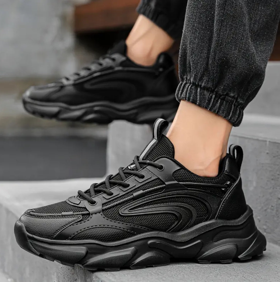 Men's Retro Streetwear Low-Top Sneakers