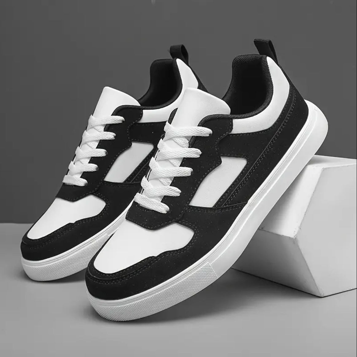 Non Slip Classic Low Top Lace Up Men’s Shoes
