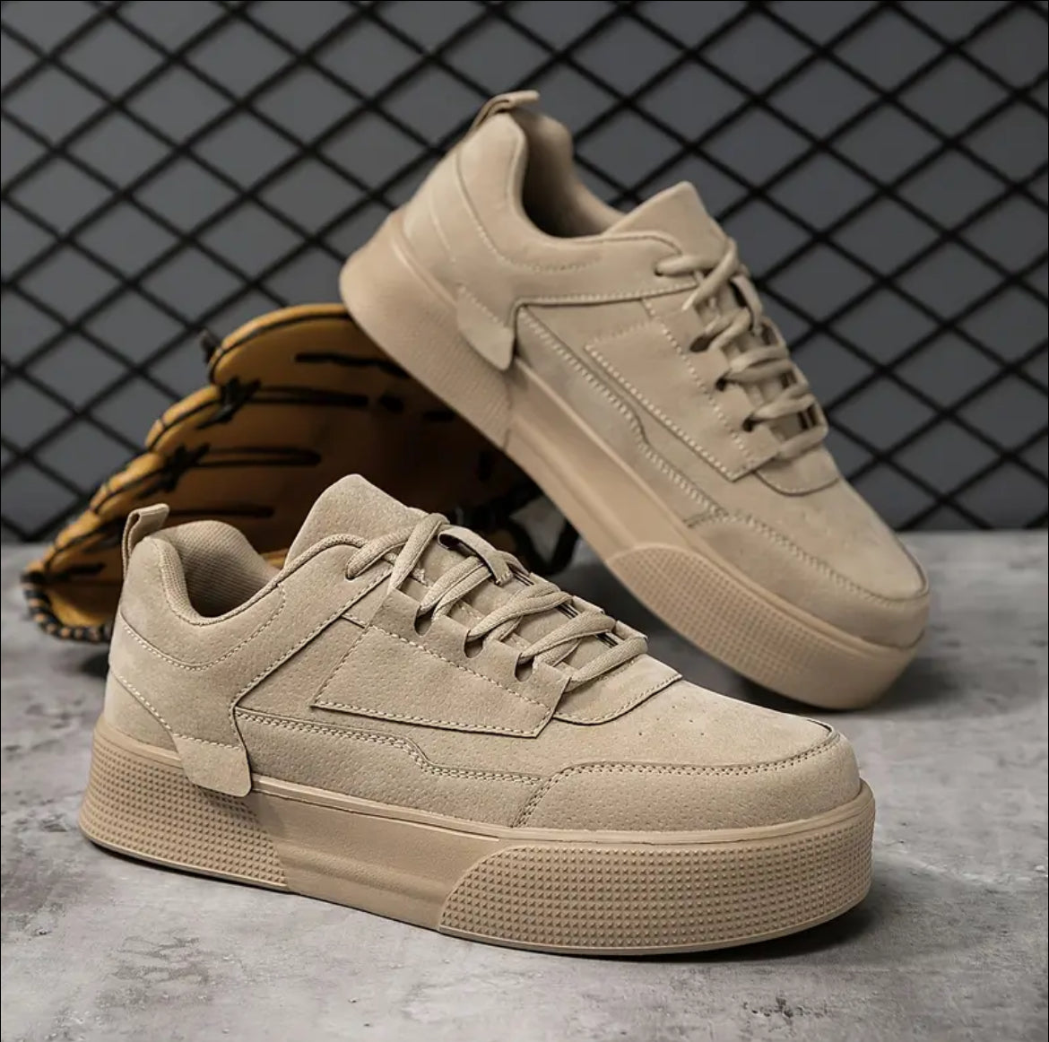 Men's Fashion Solid Color Low-Top Sneakers with Lace-Up Closure, Casual Street Style Thick Sole Shoes