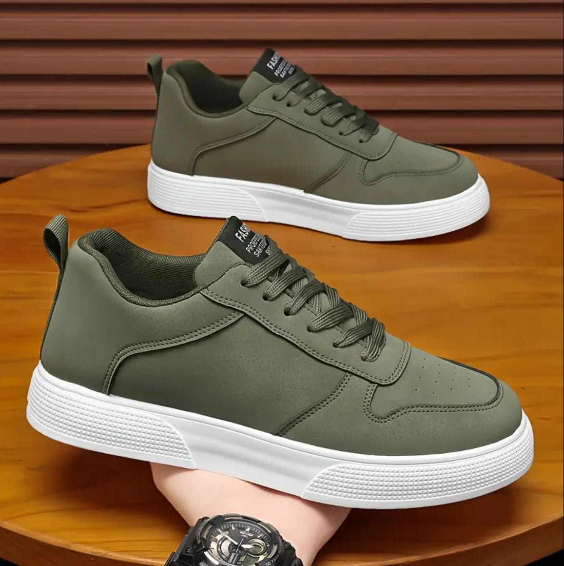 Men's Breathable Casual Sneakers, Lace-Up Low Tops for Everyday & Sporty Wear